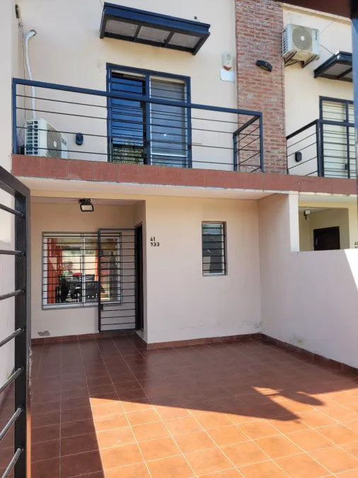 Duplex Emilia - foto 1